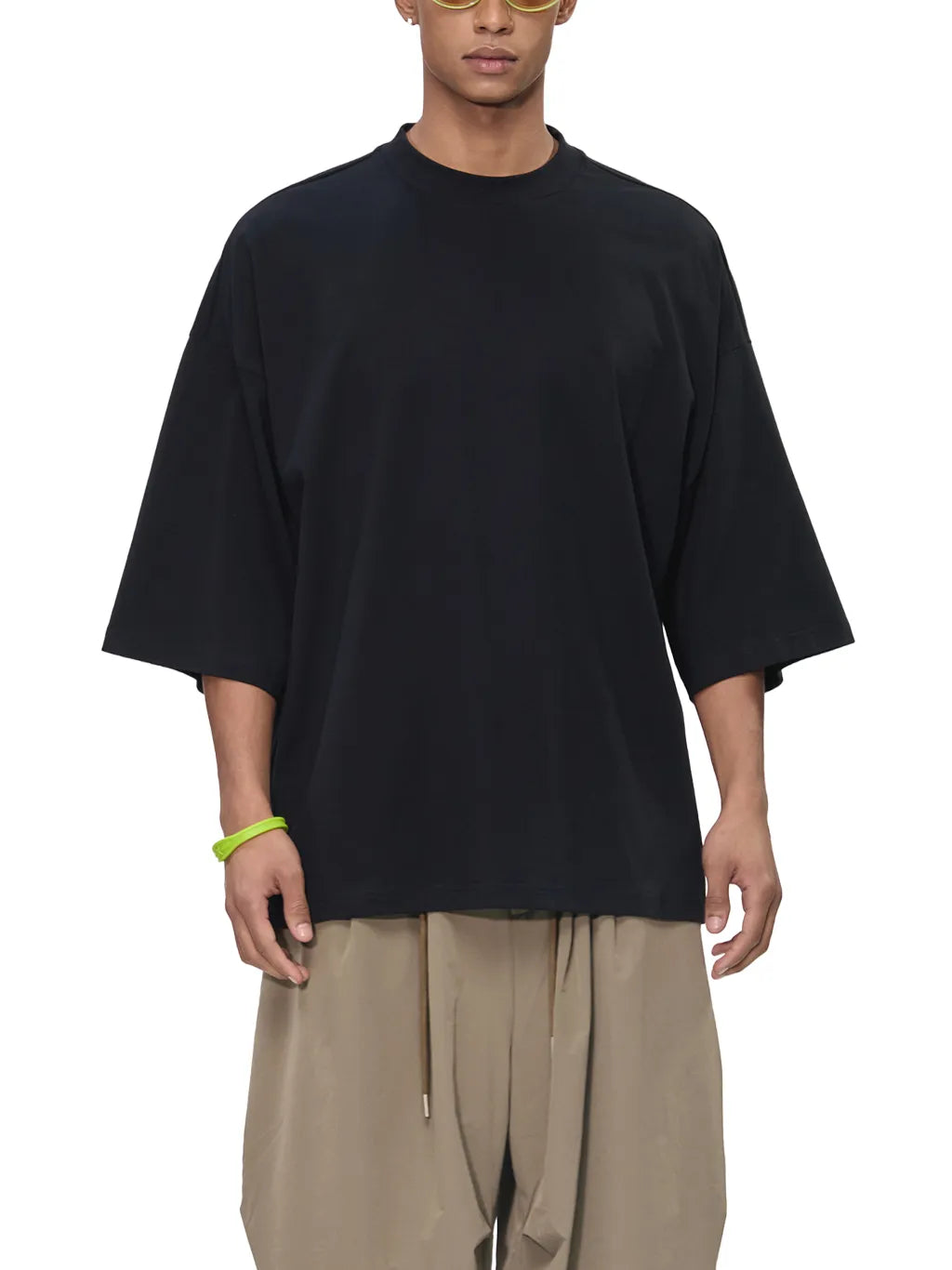 mens-womens-unisex-Oversized-Drop-Shoulder-T-Shirt-in-black-gra-white-navy-customisable